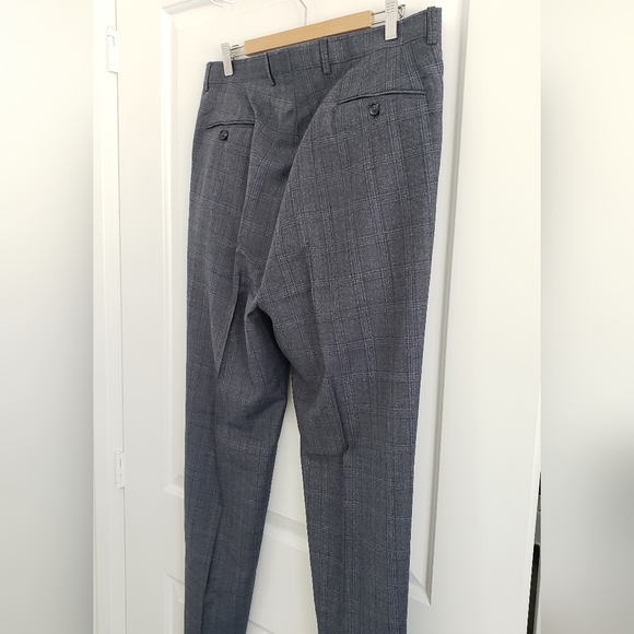 Ted Baker Men's Jay Slim Fit Trousers - Size 35L - Picture 6 of 8